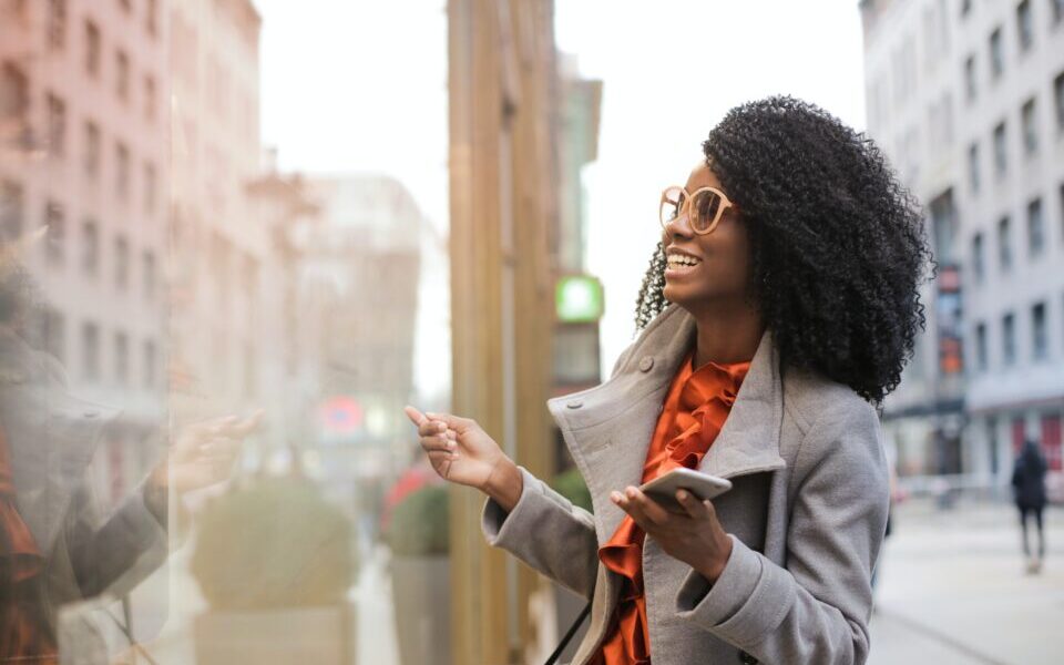 black woman solo travelling