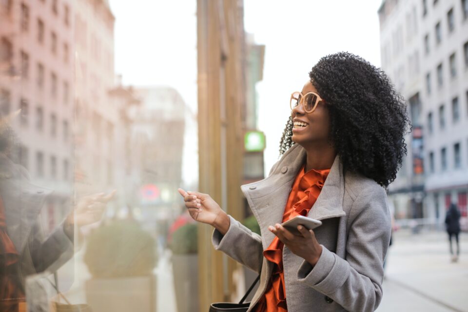 black woman solo travelling